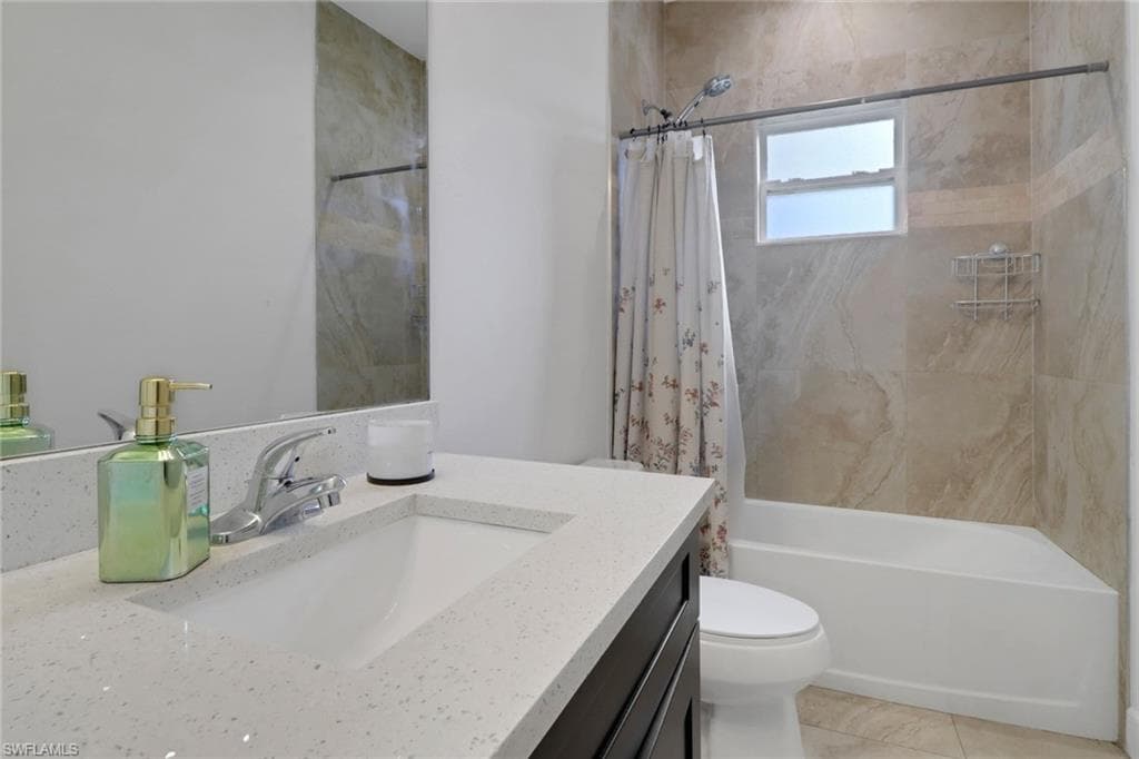 4240 62nd Ave NE, Naples, FL 34120-14