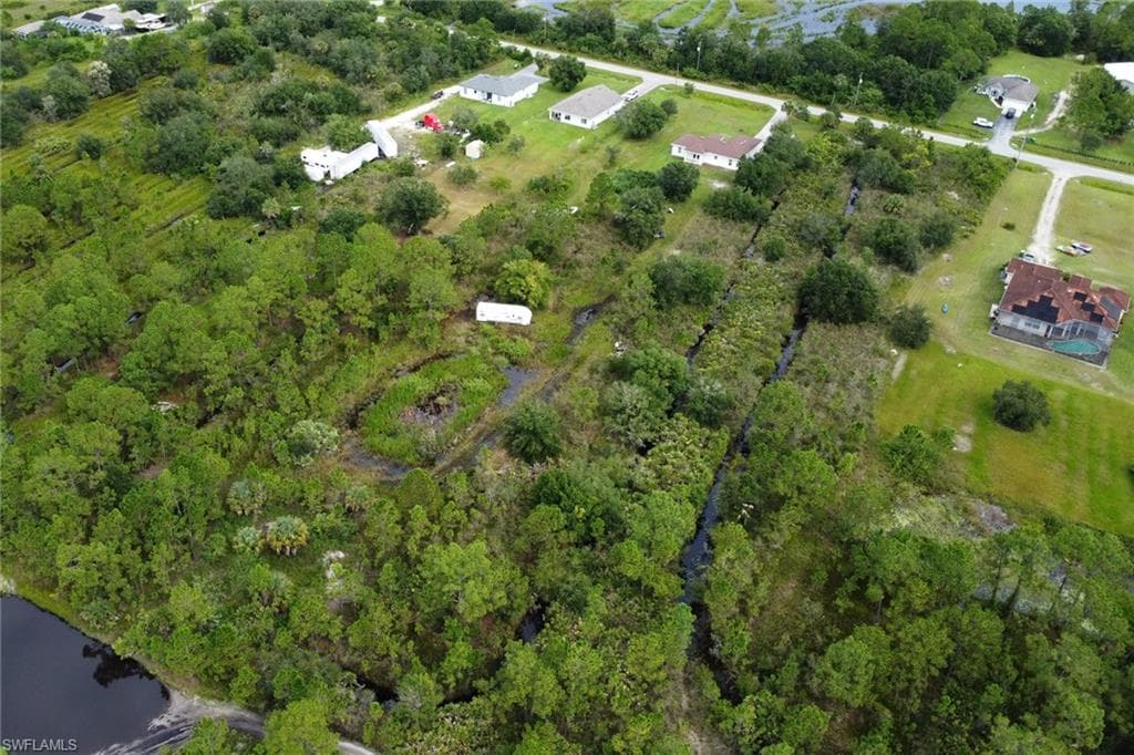 4240 62nd Ave NE, Naples, FL 34120-32