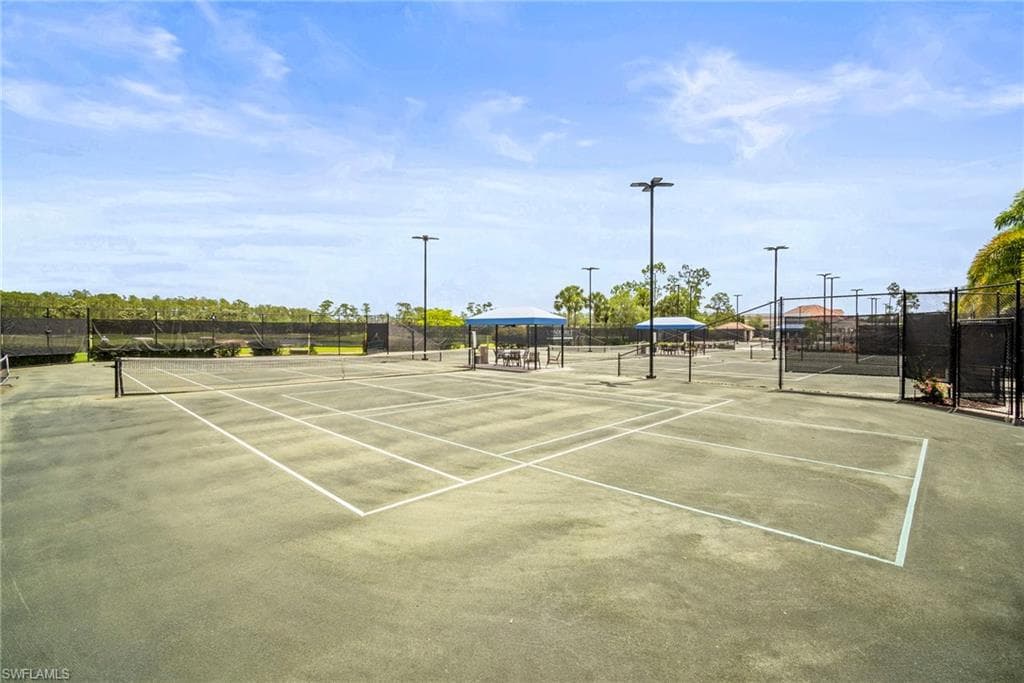 8275 Danbury Blvd 104, Naples, FL 34120-27