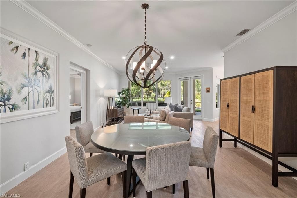 8275 Danbury Blvd 104, Naples, FL 34120-1