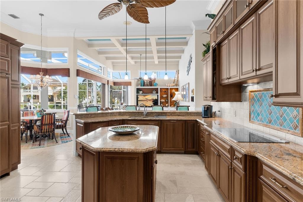 1370 Quintara Ct, Marco Island, FL 34145-19