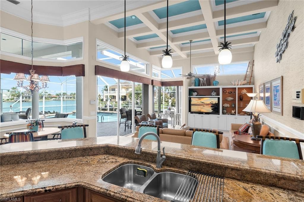 1370 Quintara Ct, Marco Island, FL 34145-21