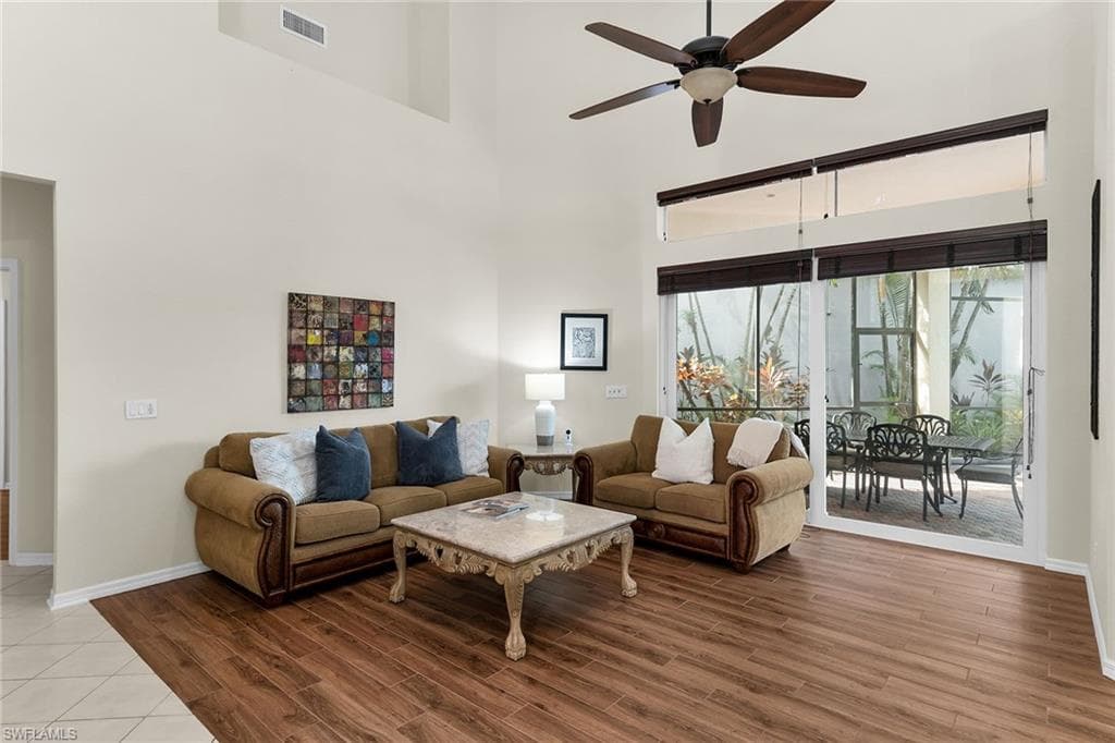 8574 Pepper Tree Way, Naples, FL 34114-12