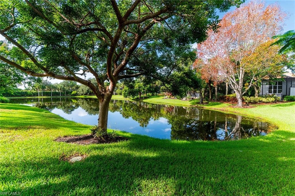 8574 Pepper Tree Way, Naples, FL 34114-34