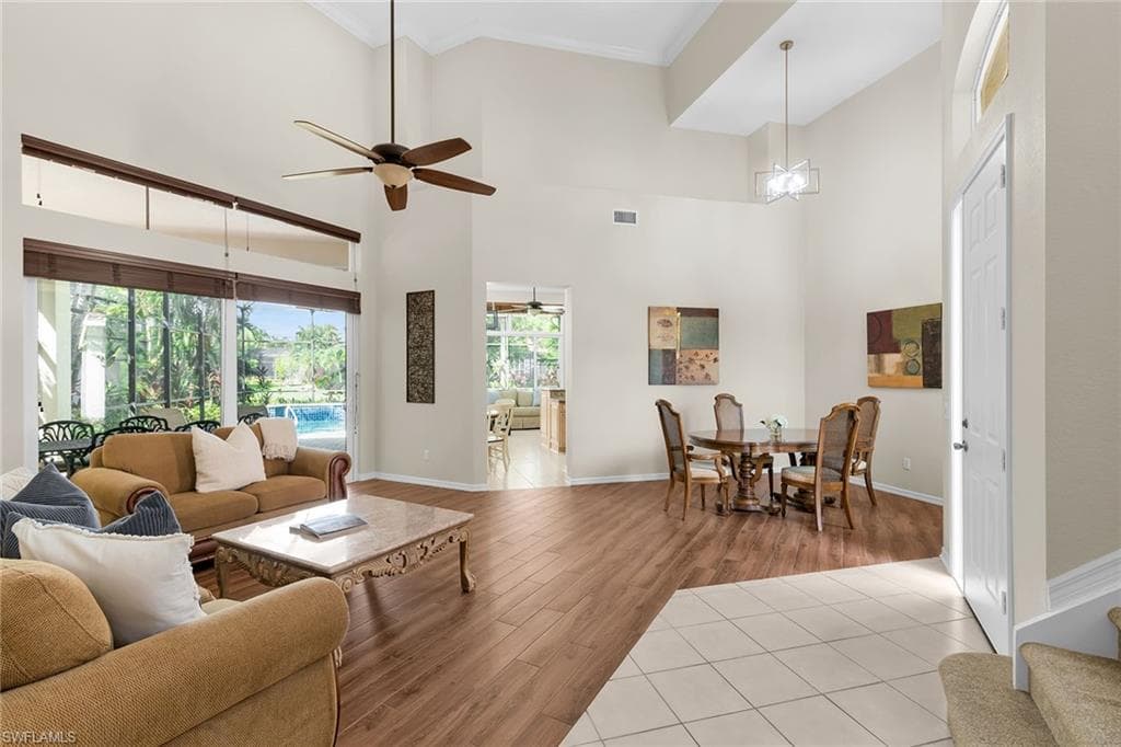 8574 Pepper Tree Way, Naples, FL 34114-4
