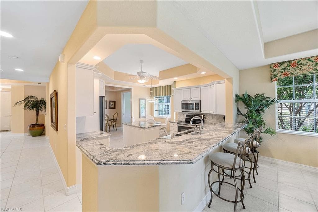 8609 Champions Pt 201, Naples, FL 34113-10