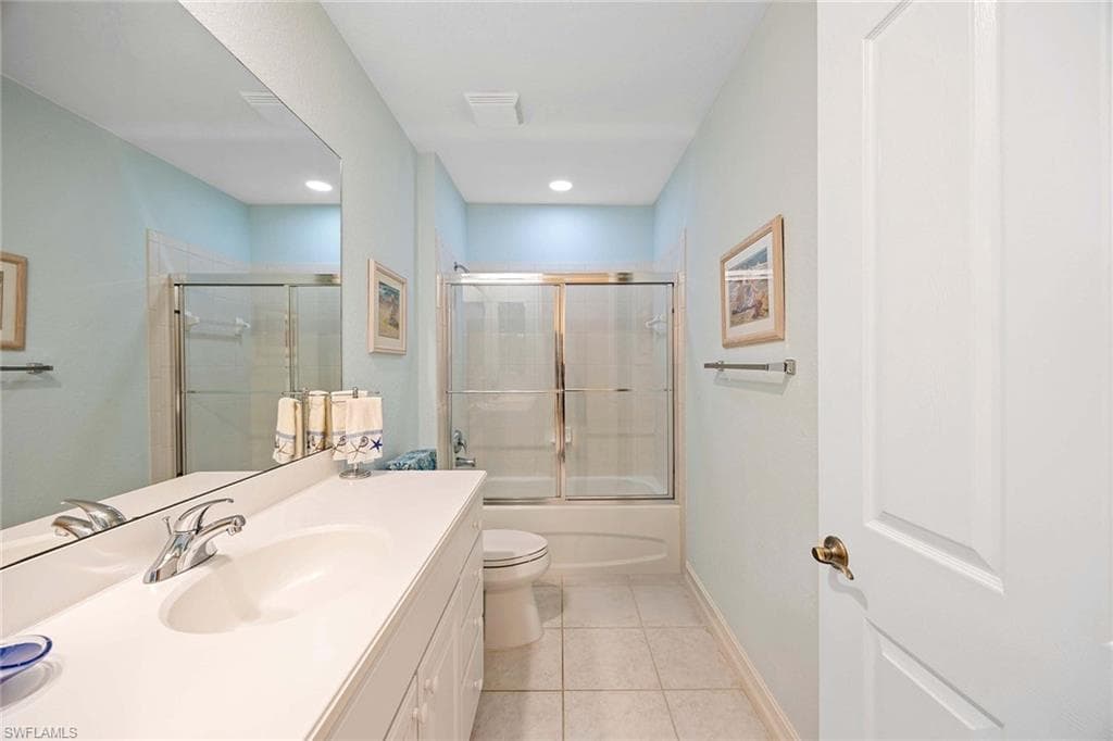 8609 Champions Pt 201, Naples, FL 34113-24