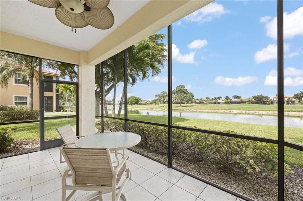 8609 Champions Pt 201, Naples, FL 34113-27