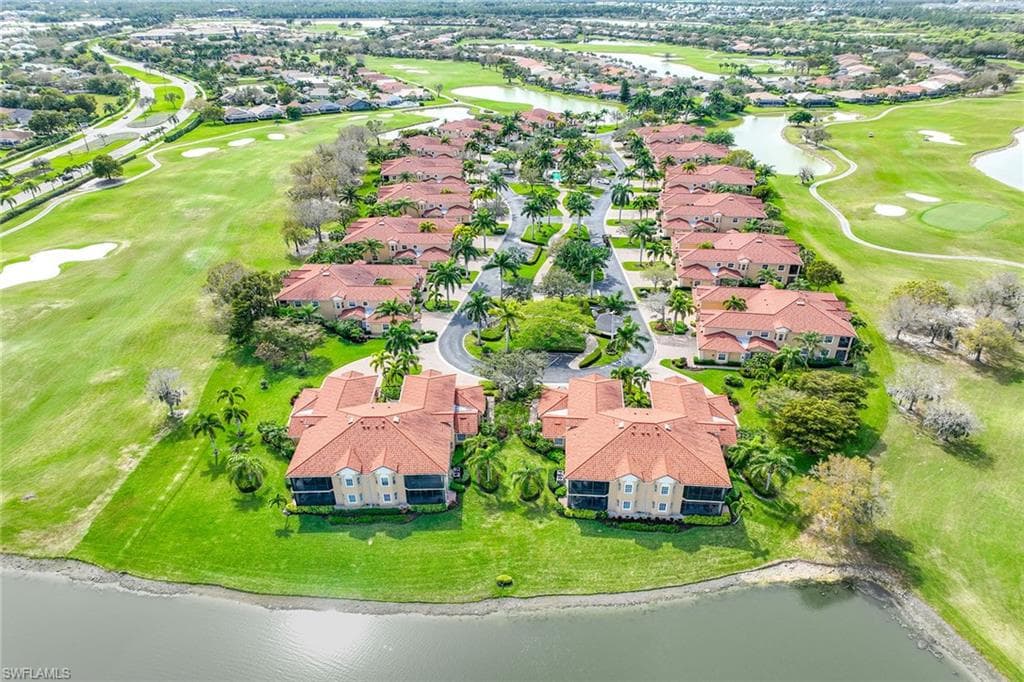 8609 Champions Pt 201, Naples, FL 34113-37