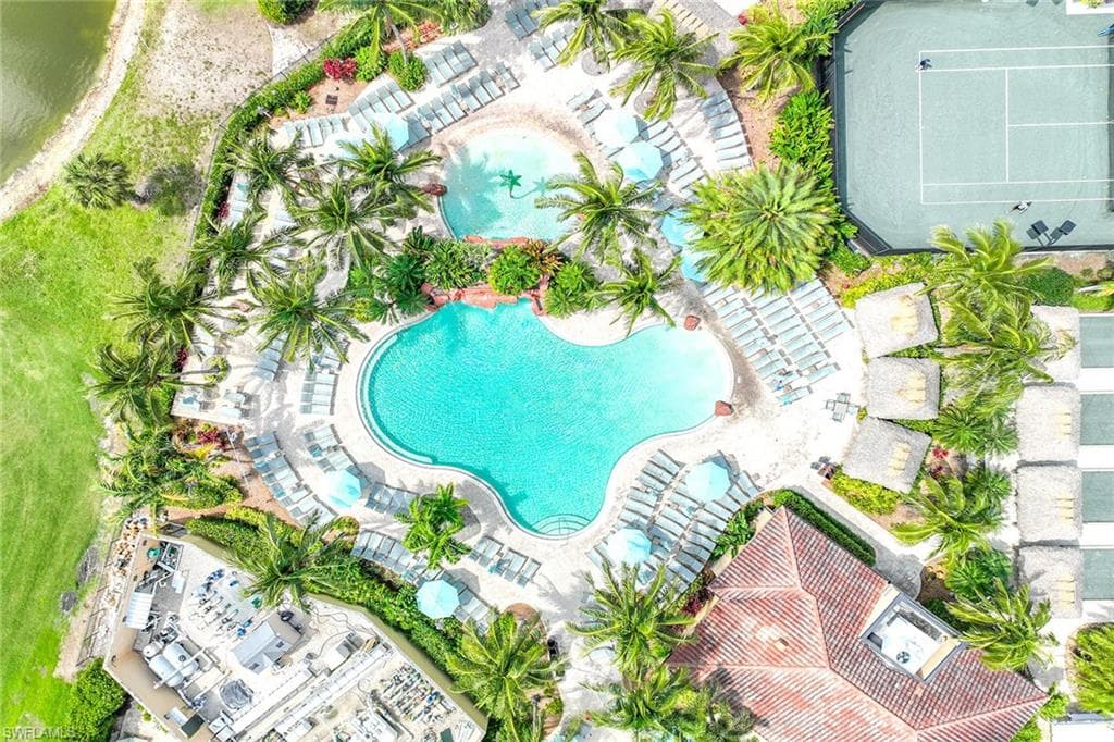 8609 Champions Pt 201, Naples, FL 34113-42