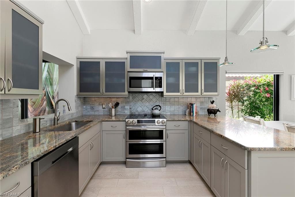 580 Tierra Mar Ln 21, Naples, FL 34108-18
