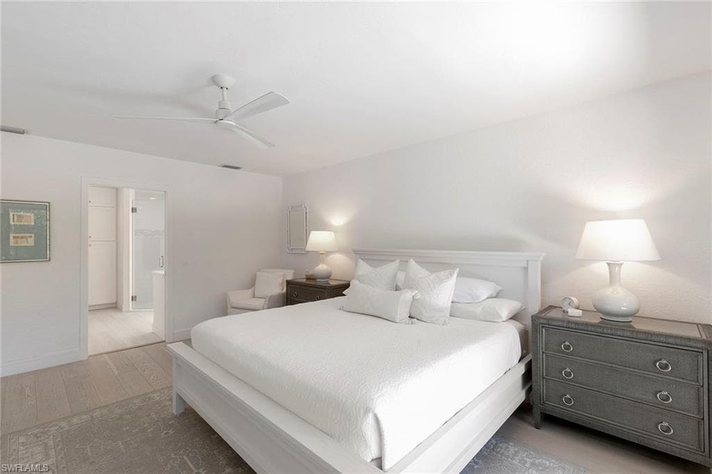 580 Tierra Mar Ln 21, Naples, FL 34108-26