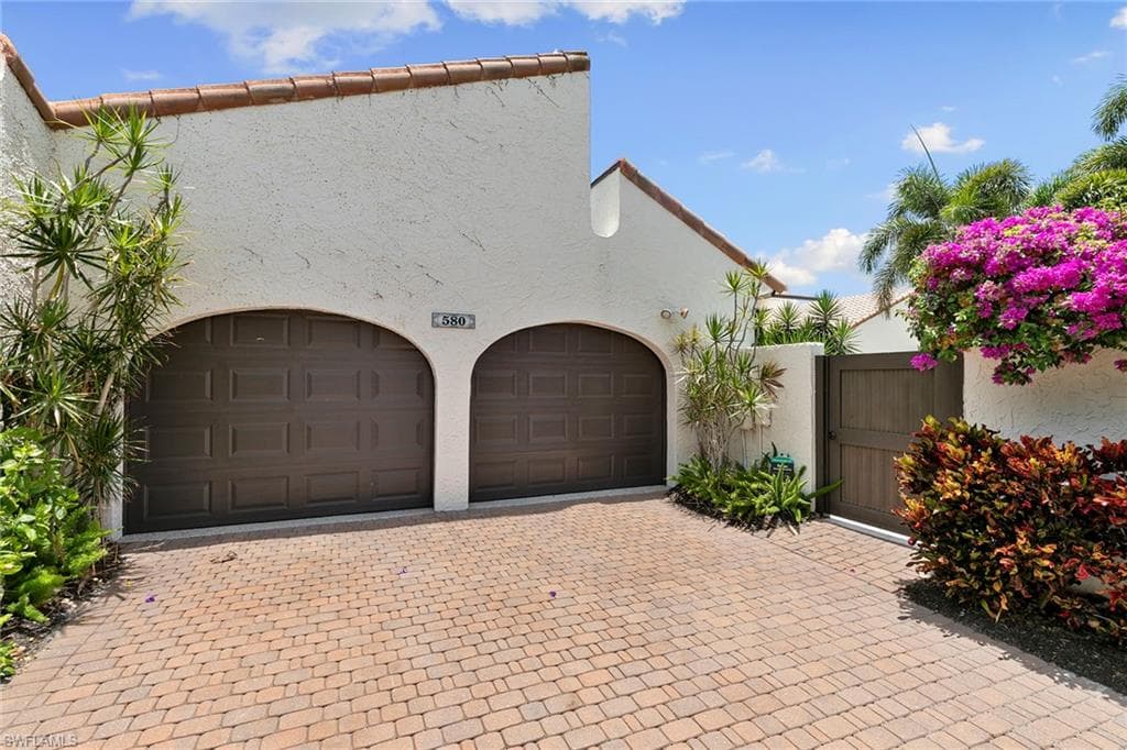 580 Tierra Mar Ln 21, Naples, FL 34108-39