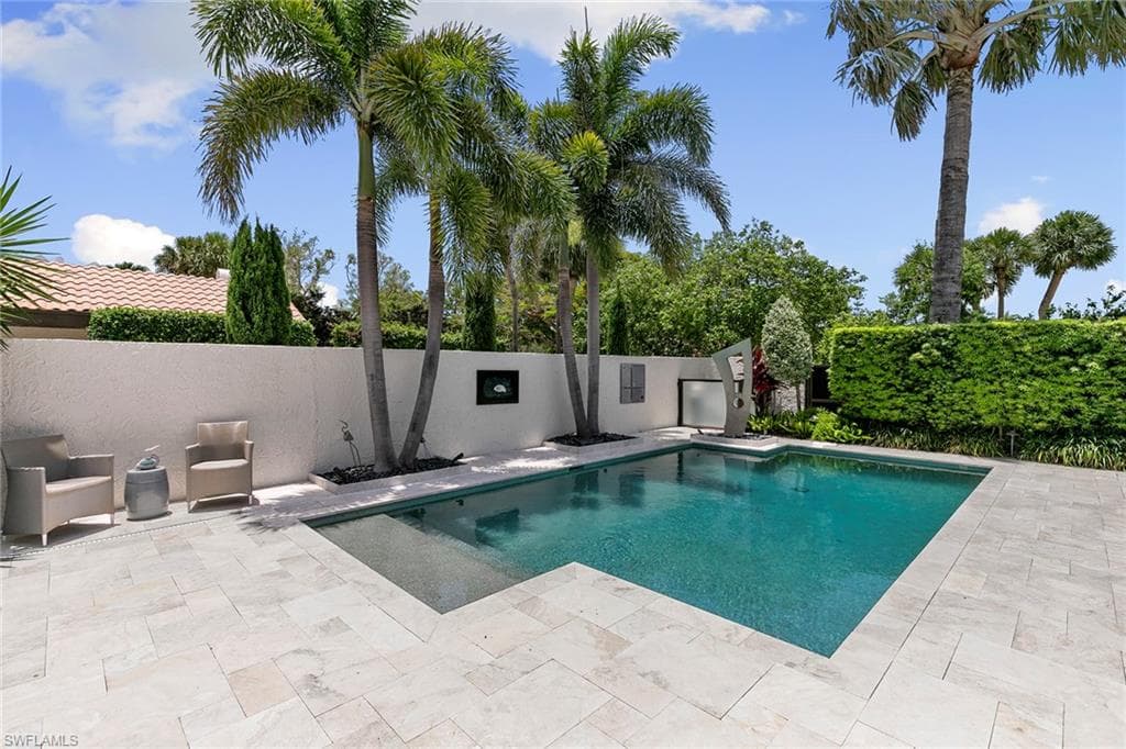 580 Tierra Mar Ln 21, Naples, FL 34108-40