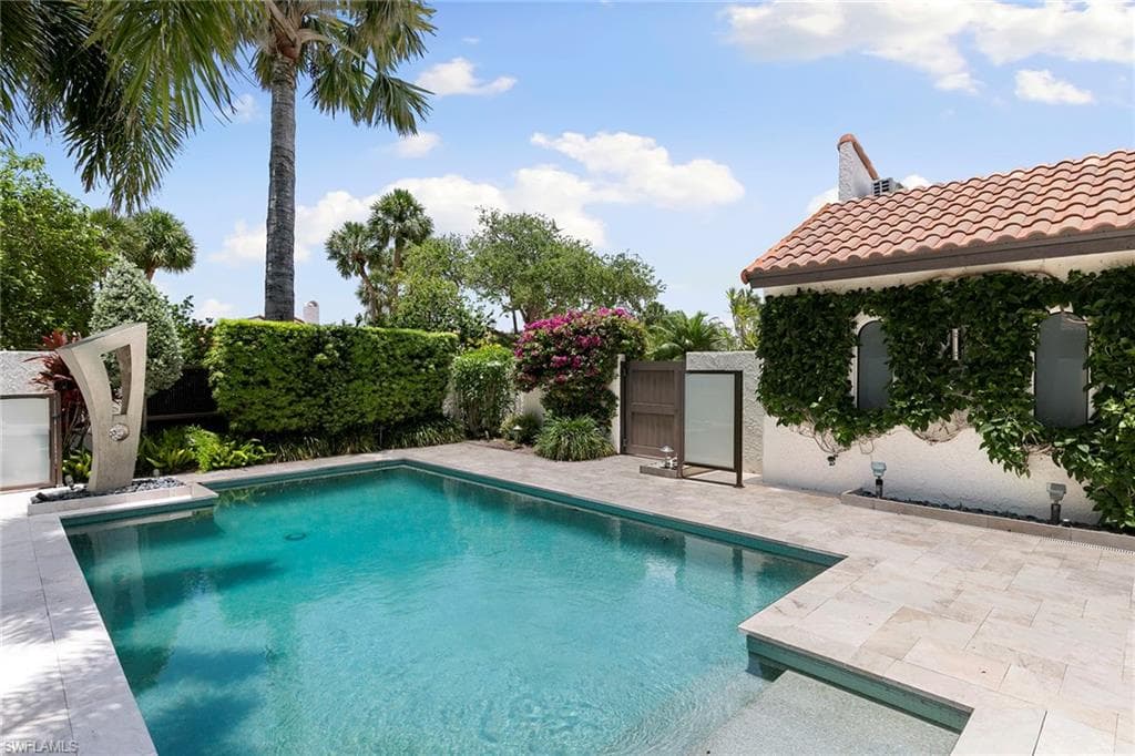 580 Tierra Mar Ln 21, Naples, FL 34108-43