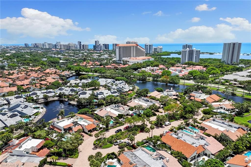 580 Tierra Mar Ln 21, Naples, FL 34108-46