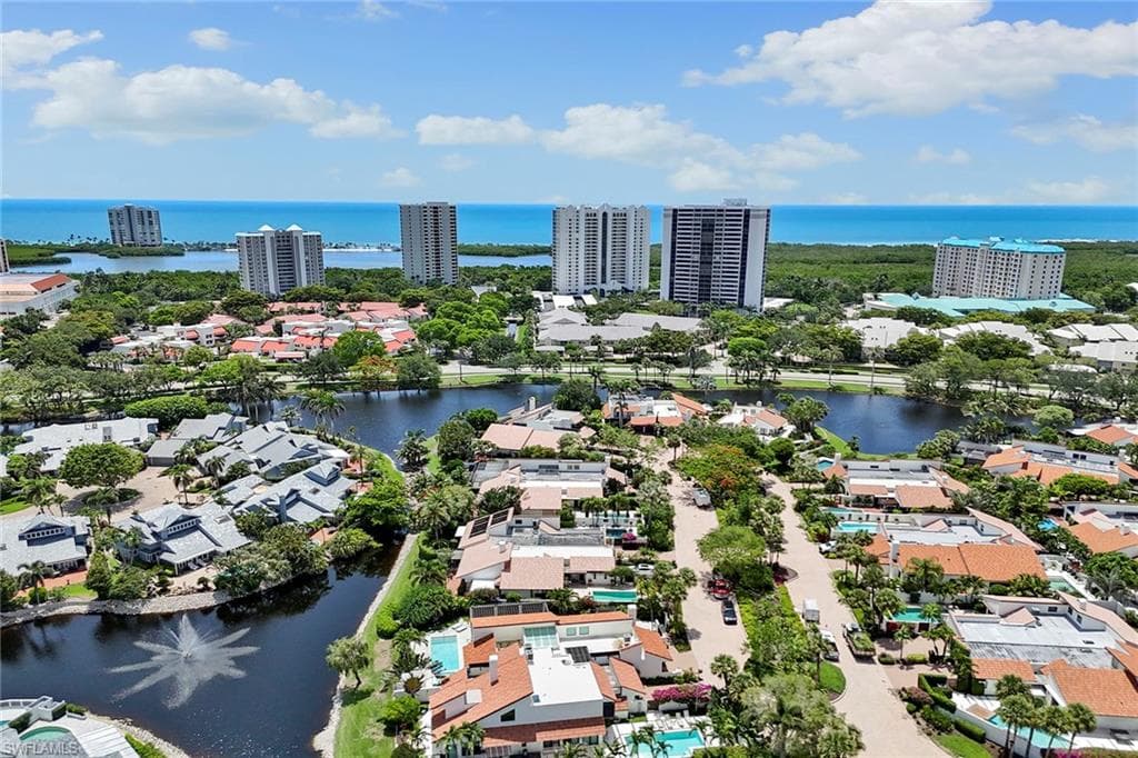580 Tierra Mar Ln 21, Naples, FL 34108-47