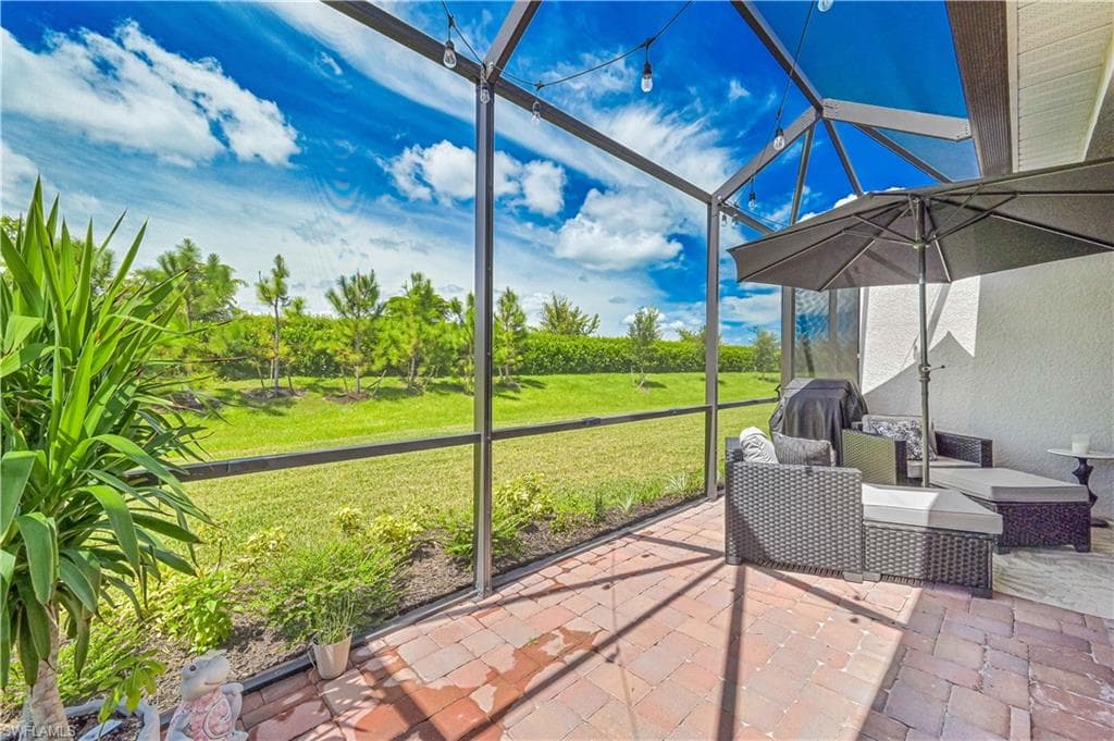 2200 Dragonfruit Way, Naples, FL 34120-33