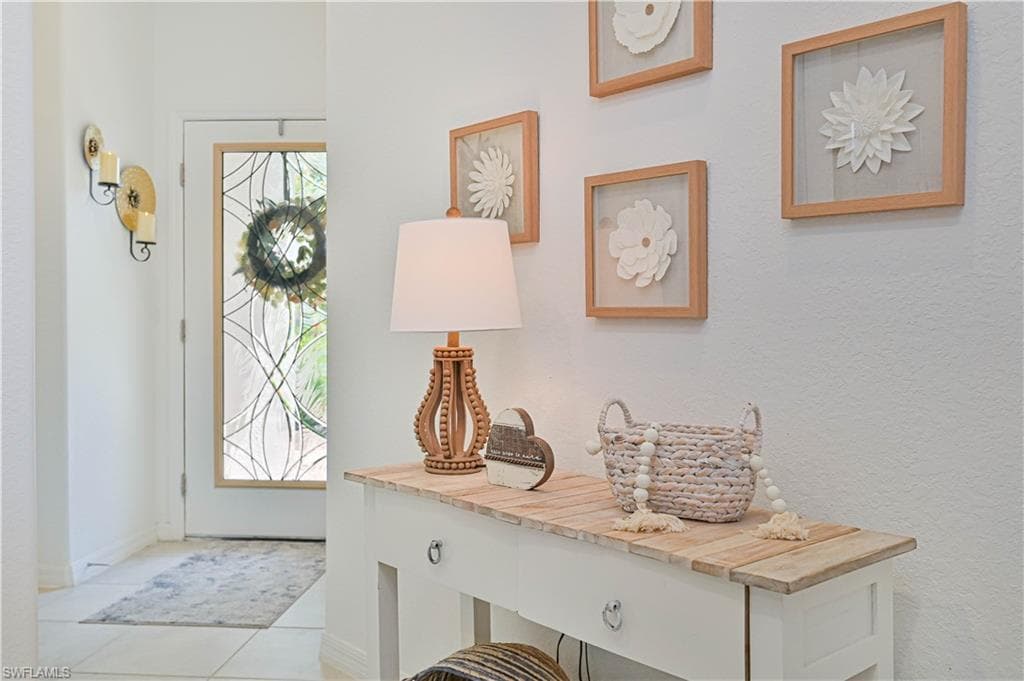 2200 Dragonfruit Way, Naples, FL 34120-8