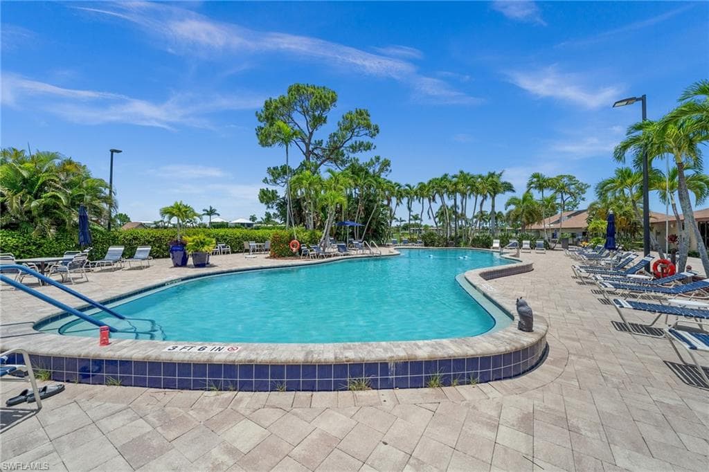 292 Winners Cir 2776, Naples, FL 34112-19