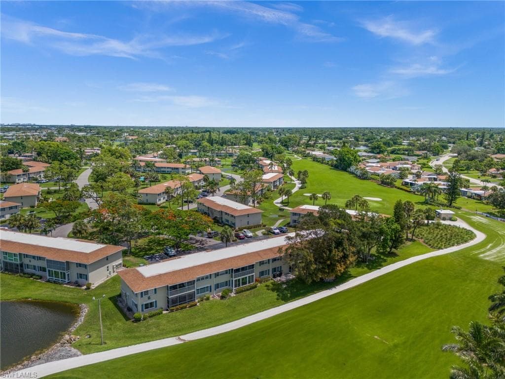 292 Winners Cir 2776, Naples, FL 34112-26