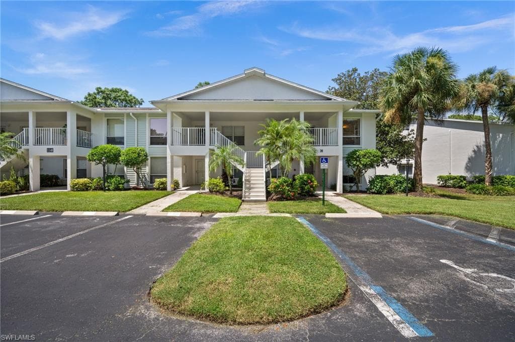 1140 Sarah Jean Cir C206, Naples, FL 34110-2