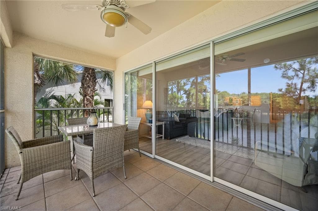 1140 Sarah Jean Cir C206, Naples, FL 34110-29