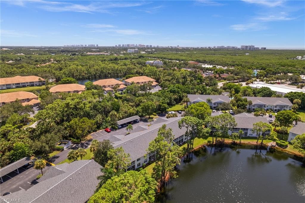 1140 Sarah Jean Cir C206, Naples, FL 34110-38