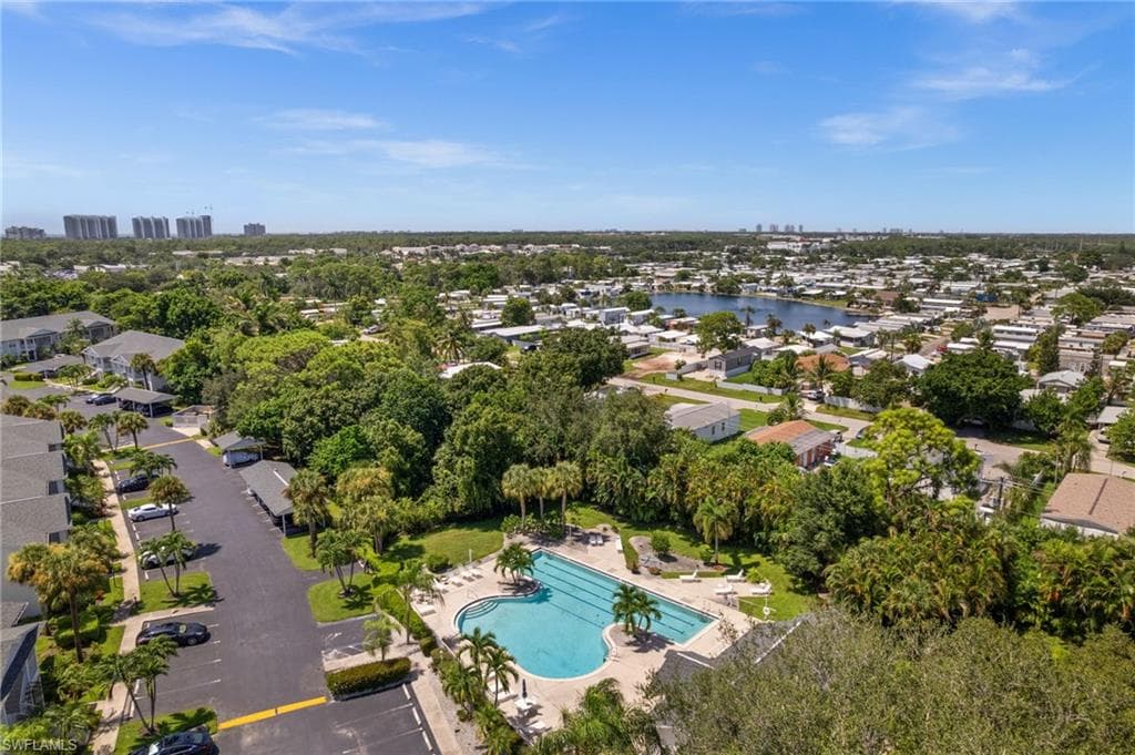 1140 Sarah Jean Cir C206, Naples, FL 34110-42