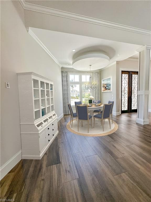 482 Clifton Ct, Marco Island, FL 34145-11