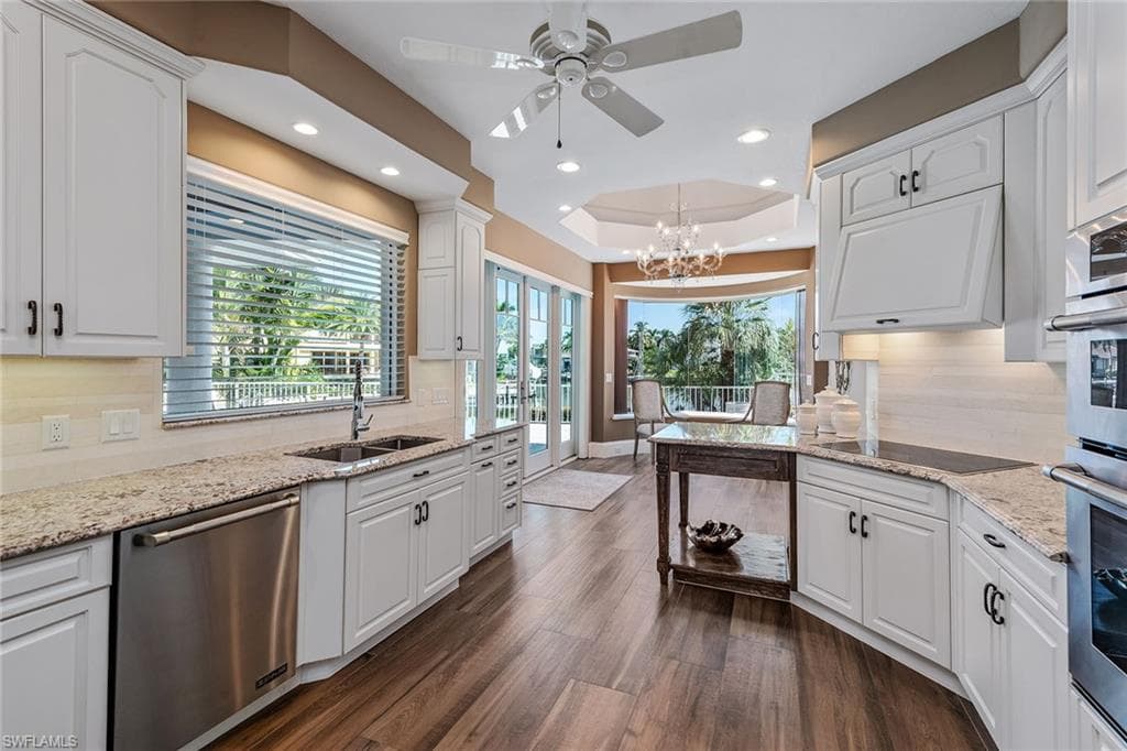 482 Clifton Ct, Marco Island, FL 34145-13