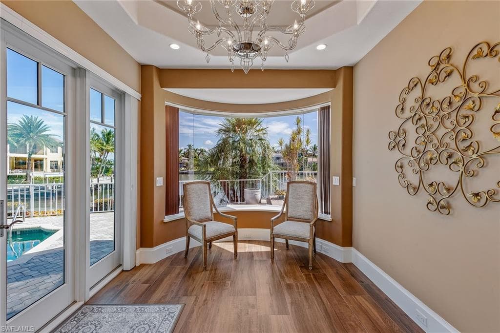 482 Clifton Ct, Marco Island, FL 34145-14