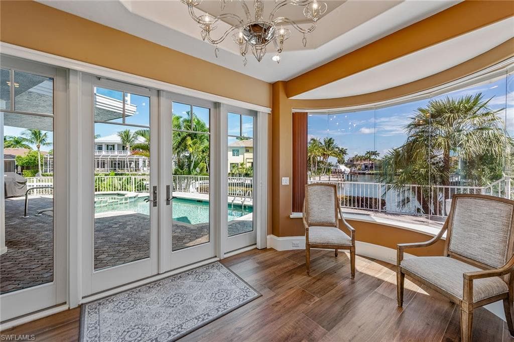 482 Clifton Ct, Marco Island, FL 34145-15