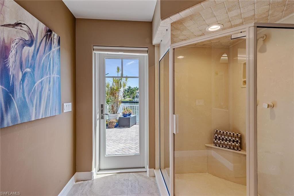 482 Clifton Ct, Marco Island, FL 34145-23