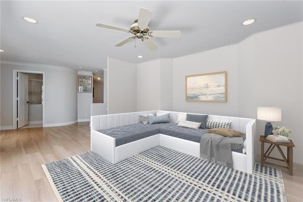 482 Clifton Ct, Marco Island, FL 34145-31