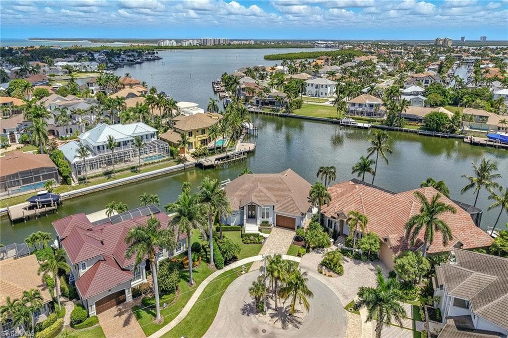 482 Clifton Ct, Marco Island, FL 34145-47