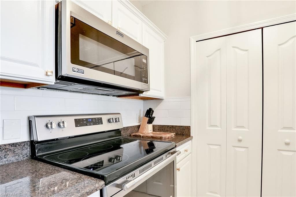 12990 Positano Cir 306, Naples, FL 34105-12