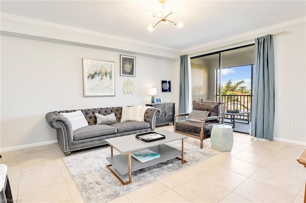 12990 Positano Cir 306, Naples, FL 34105-15
