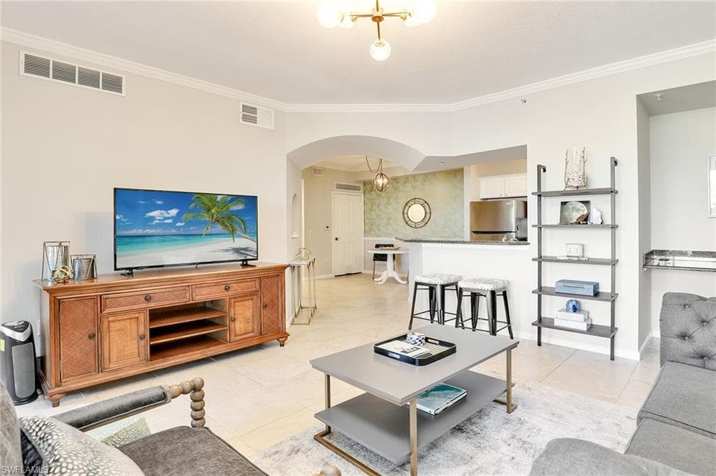 12990 Positano Cir 306, Naples, FL 34105-18