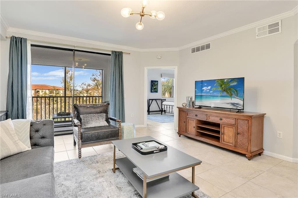 12990 Positano Cir 306, Naples, FL 34105-20