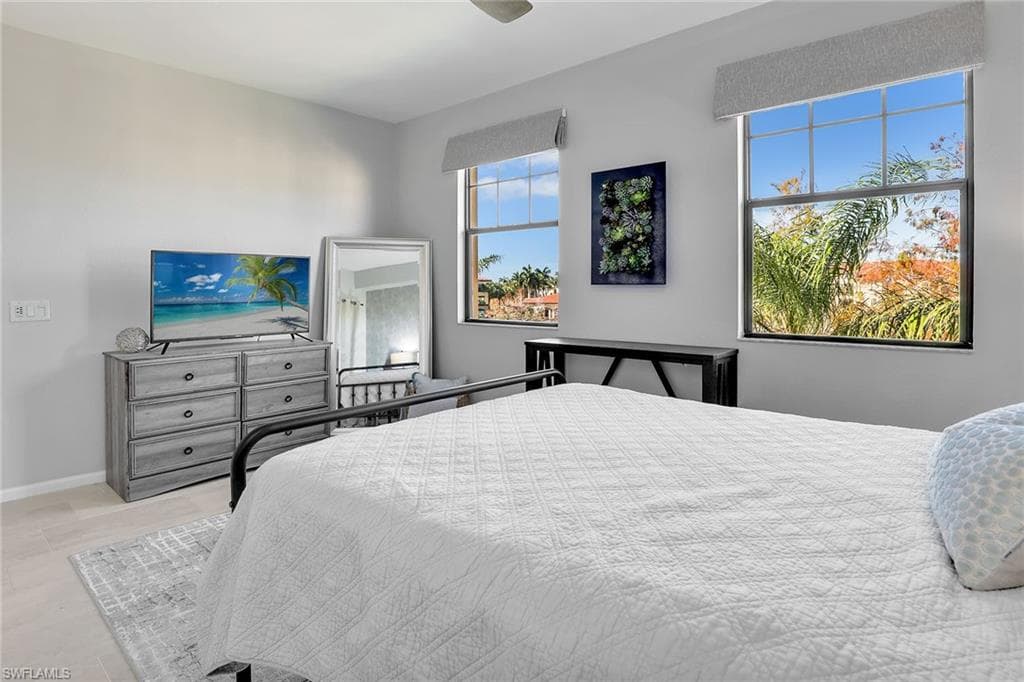 12990 Positano Cir 306, Naples, FL 34105-22