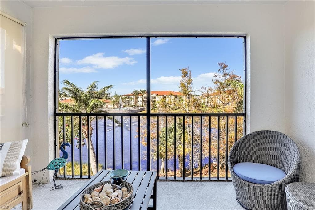 12990 Positano Cir 306, Naples, FL 34105-26