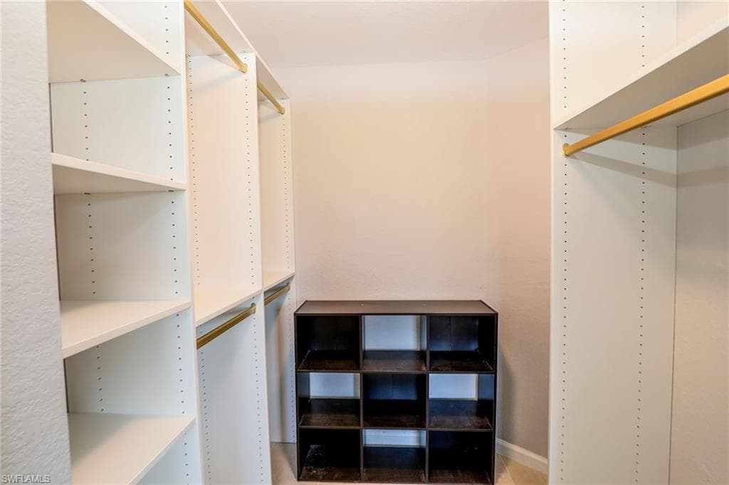 12990 Positano Cir 306, Naples, FL 34105-35