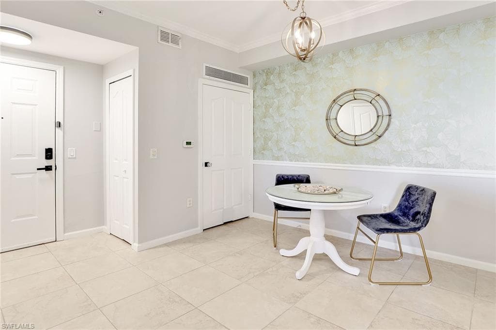12990 Positano Cir 306, Naples, FL 34105-7