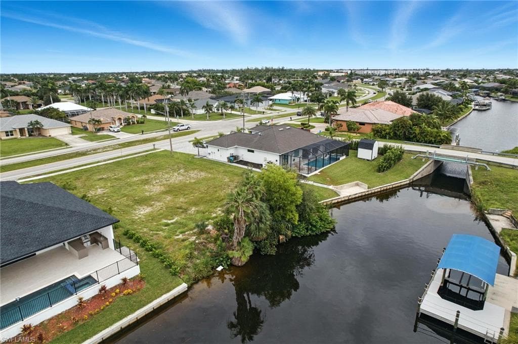 2592 Surfside Blvd, Cape Coral, FL 33914-14