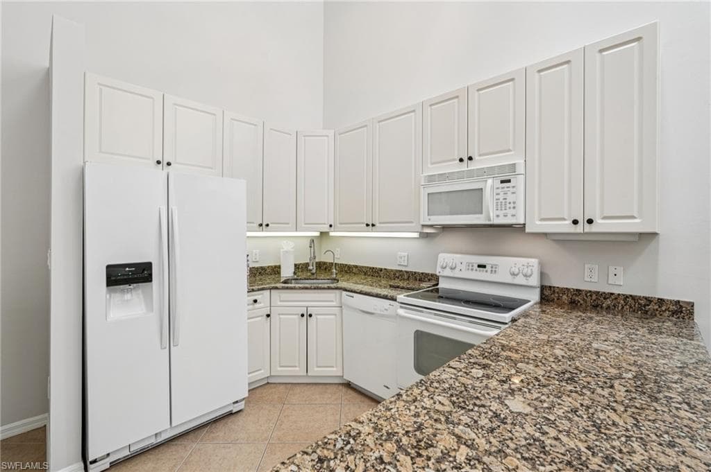4337 Covey Cir 9c, Naples, FL 34109-9