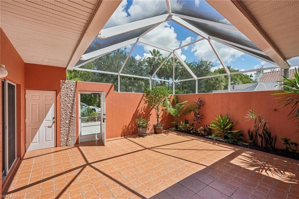 4337 Covey Cir 9c, Naples, FL 34109-28