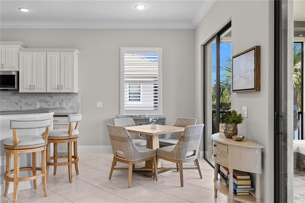 12046 Covent Garden Ct 903, Naples, FL 34120-16