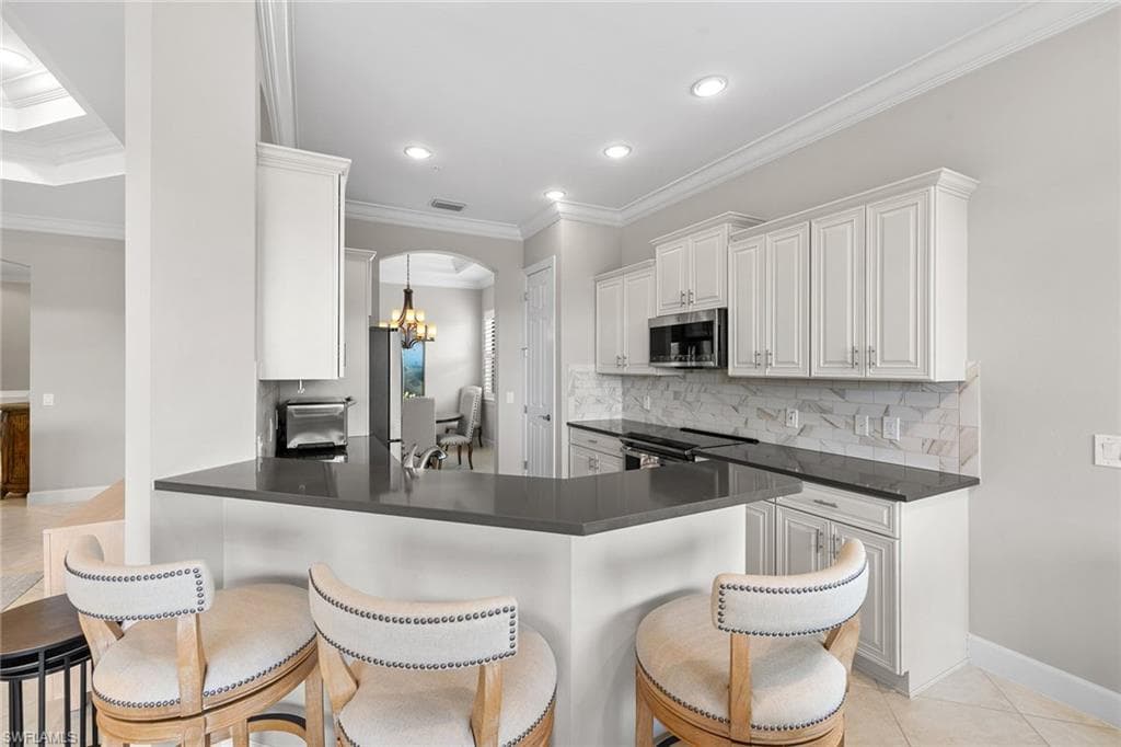 12046 Covent Garden Ct 903, Naples, FL 34120-21