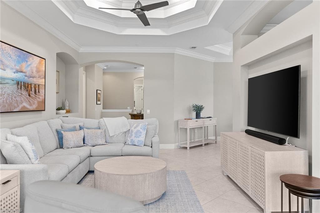12046 Covent Garden Ct 903, Naples, FL 34120-3